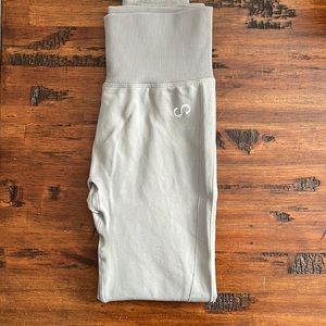 Curves n Combat Boots Grey Seamless Scrunch Leggings